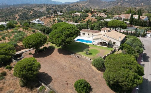 Land in Elviria-Cabopino, Marbella, Spanien 1