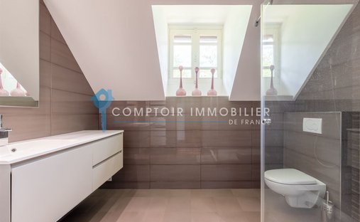 Castle for Sale in Évreux, Normandy, France