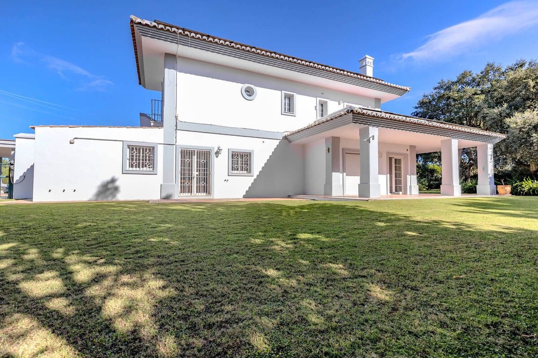 House in Sotogrande, San Roque, Andalusia 2 - 16771396