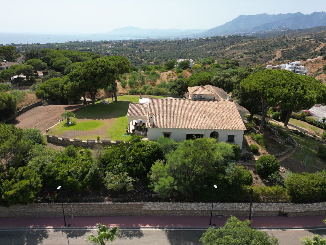 Land in Elviria-Cabopino, Marbella, Spain 4 - 16771420