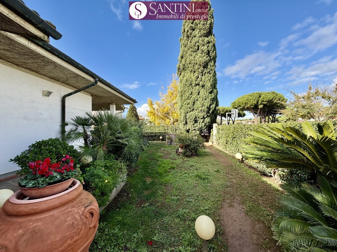 Villa in San Luigi-Capannino-Corti Nuove, Follonica, Tuscany 4 - 16772509