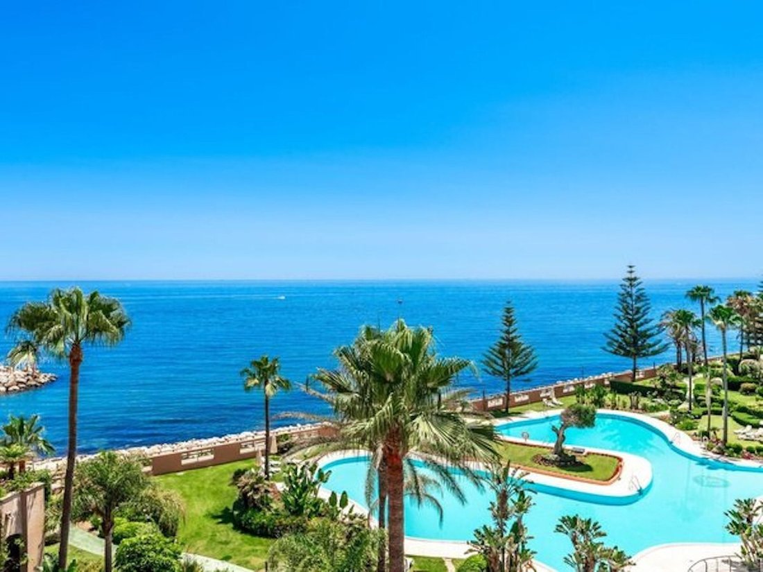 Apartment in Puerto Banus, Marbella, Spain 1 - 16771537