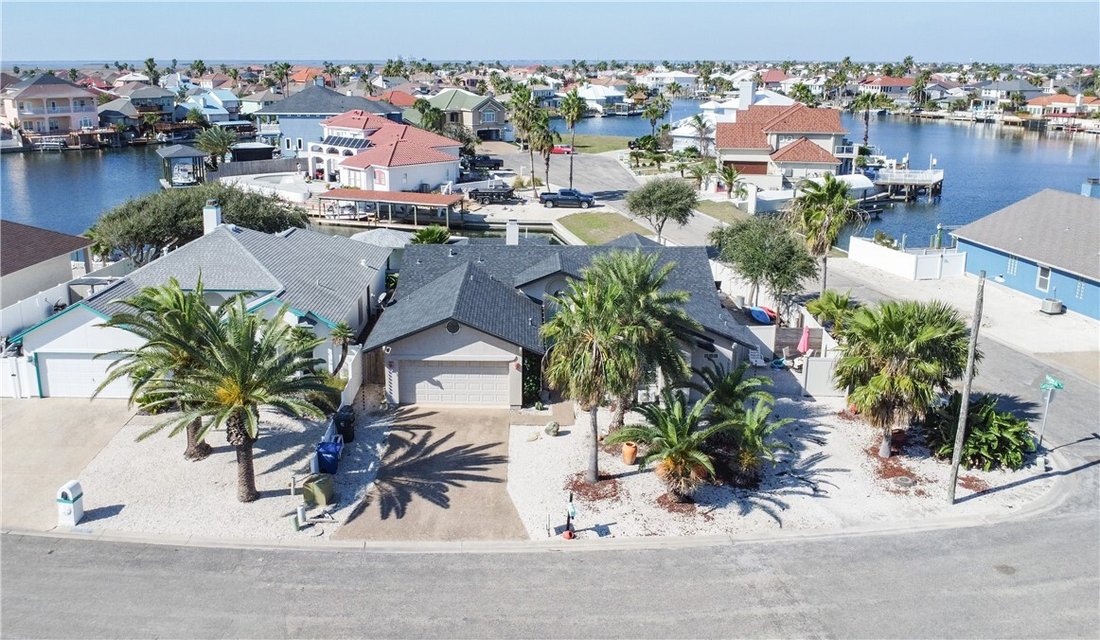 House in Corpus Christi, Texas, United States 1 - 16728778