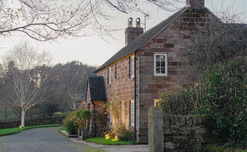 Country House in Staffordshire, England 1