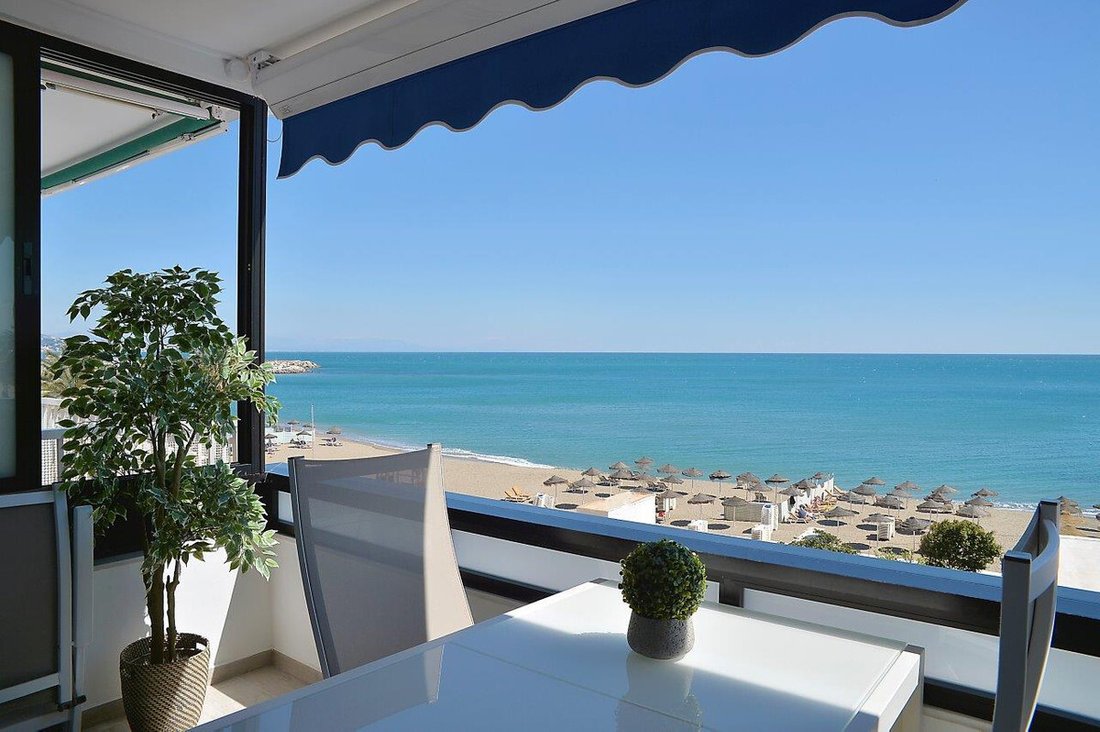 Appartamento a Fuengirola, Andalusia, Spagna 1 - 16771458