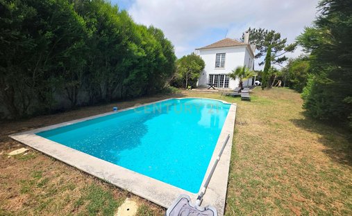 Villa in Milharado, Lisbon, Portugal 1