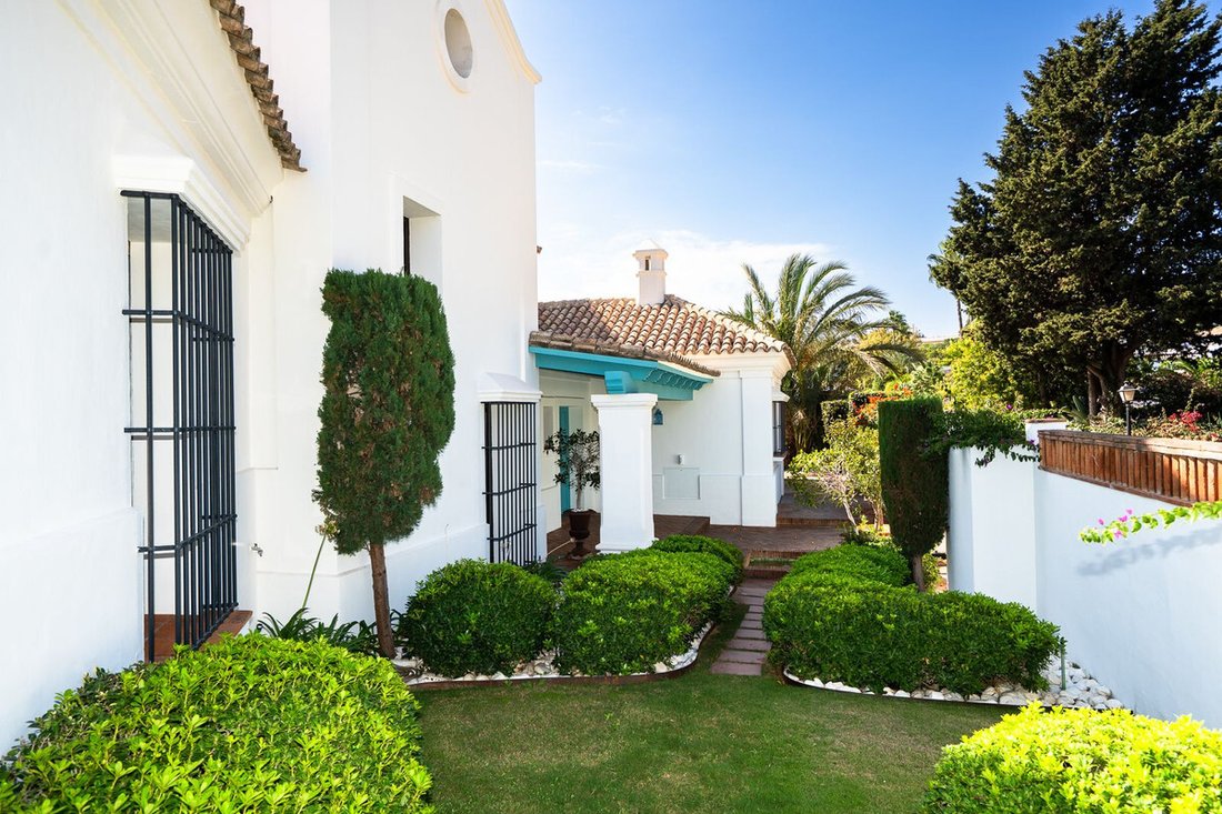 House in Guadalmina Baja, San Pedro de Alcantara, Spain 4 - 16771422