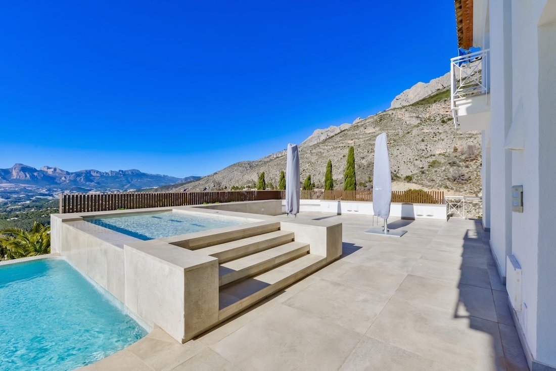 Villa in Altea, Valencian Community, Spain 4 - 16771339