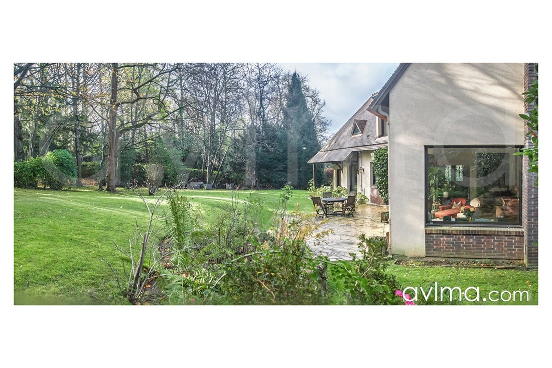 House in Forêt, Saint-Germain-en-Laye, France 2 - 16771162