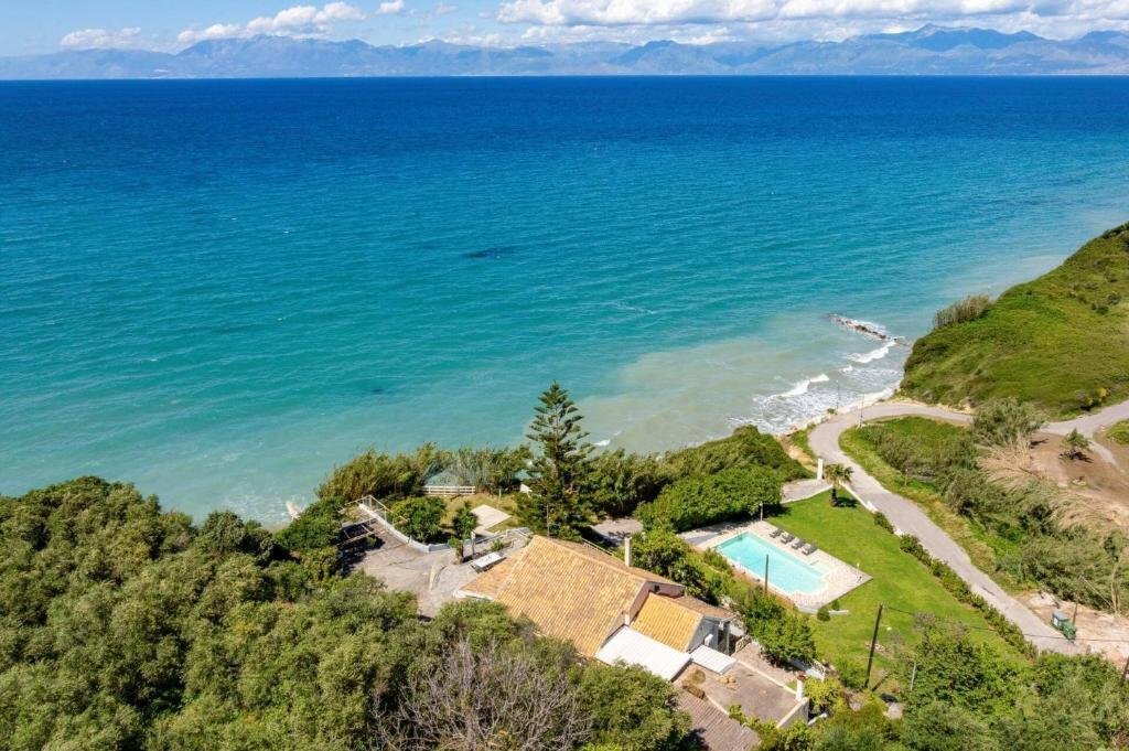 Villa in Northern Corfu, Peloponnese, Western Greece and the Ionian, Greece 2 - 16771076