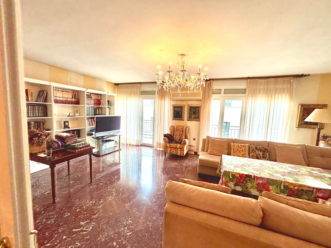 Apartment in Casco Antiguo, Seville, Spain 2 - 16749742