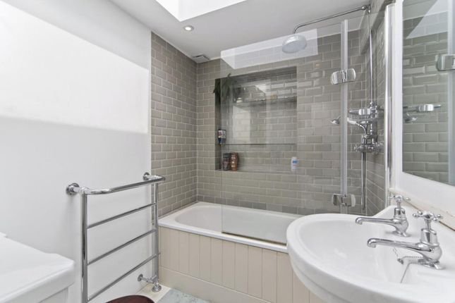 Apartment in Little Venice, Westminster, England 2 - 16772433