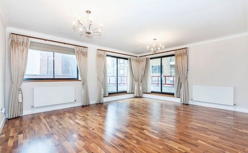 Apartment in Brook Green, Hammersmith and Fulham, England 1