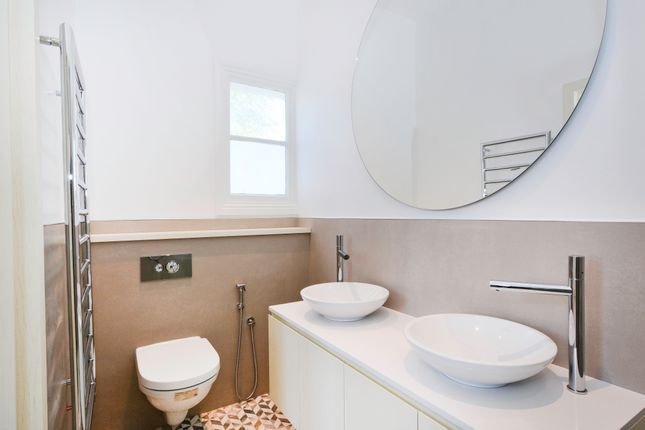 Apartment in Maida Vale, Westminster, England 5 - 16772373
