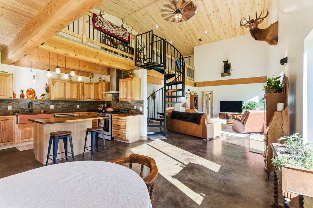 House in Skamokawa Valley, Washington, United States 3 - 16772087