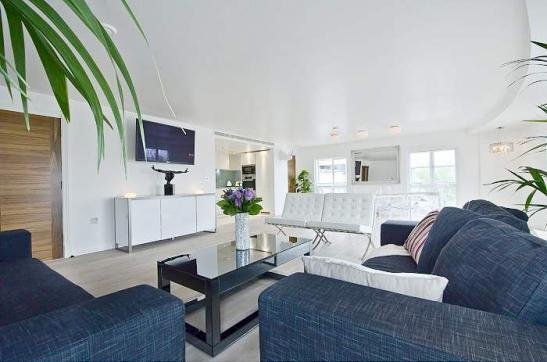 Apartment in Charing Cross, Westminster, England 1 - 16772413