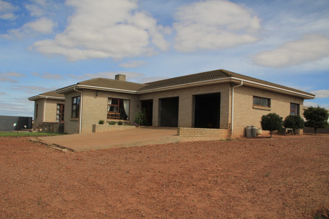 Farm Ranch in Hopefield, Western Cape, South Africa 1 - 16771963