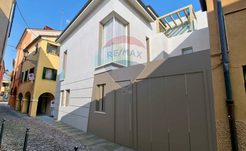 Villa in Savonarola - Ferrovia, Padua, Italy 1