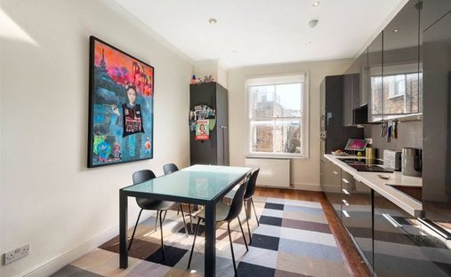 Apartment in Ladbroke Grove, Kensington And Chelsea, England 1