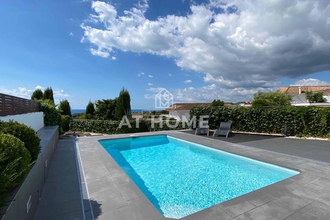 Chalet in Sant Vicenc de Montalt, Catalonia, Spain 3 - 16774302