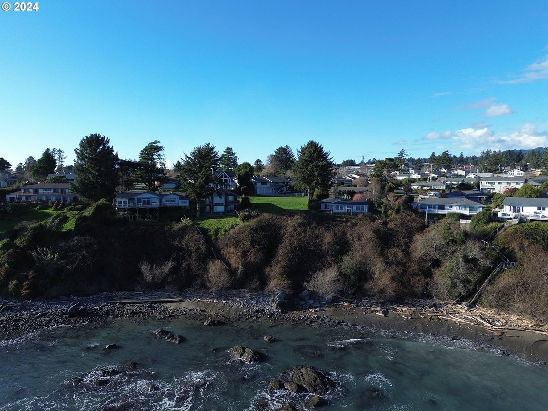 House in Brookings, Oregon, United States 4 - 13382146