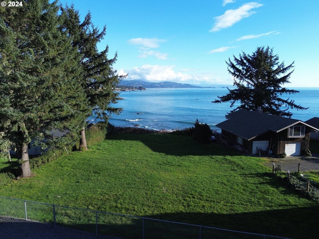 House in Brookings, Oregon, United States 5 - 13382146