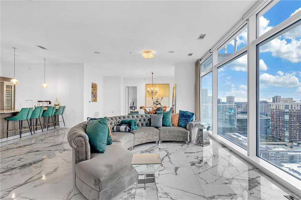 Condo in Atlanta, Georgia, United States 3 - 16774733