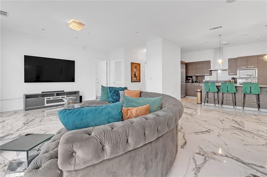Condo in Atlanta, Georgia, United States 4 - 16774733