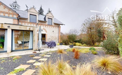 Casa en Saint-Cyr-en-Val, Centro-Val de Loira, Francia 1