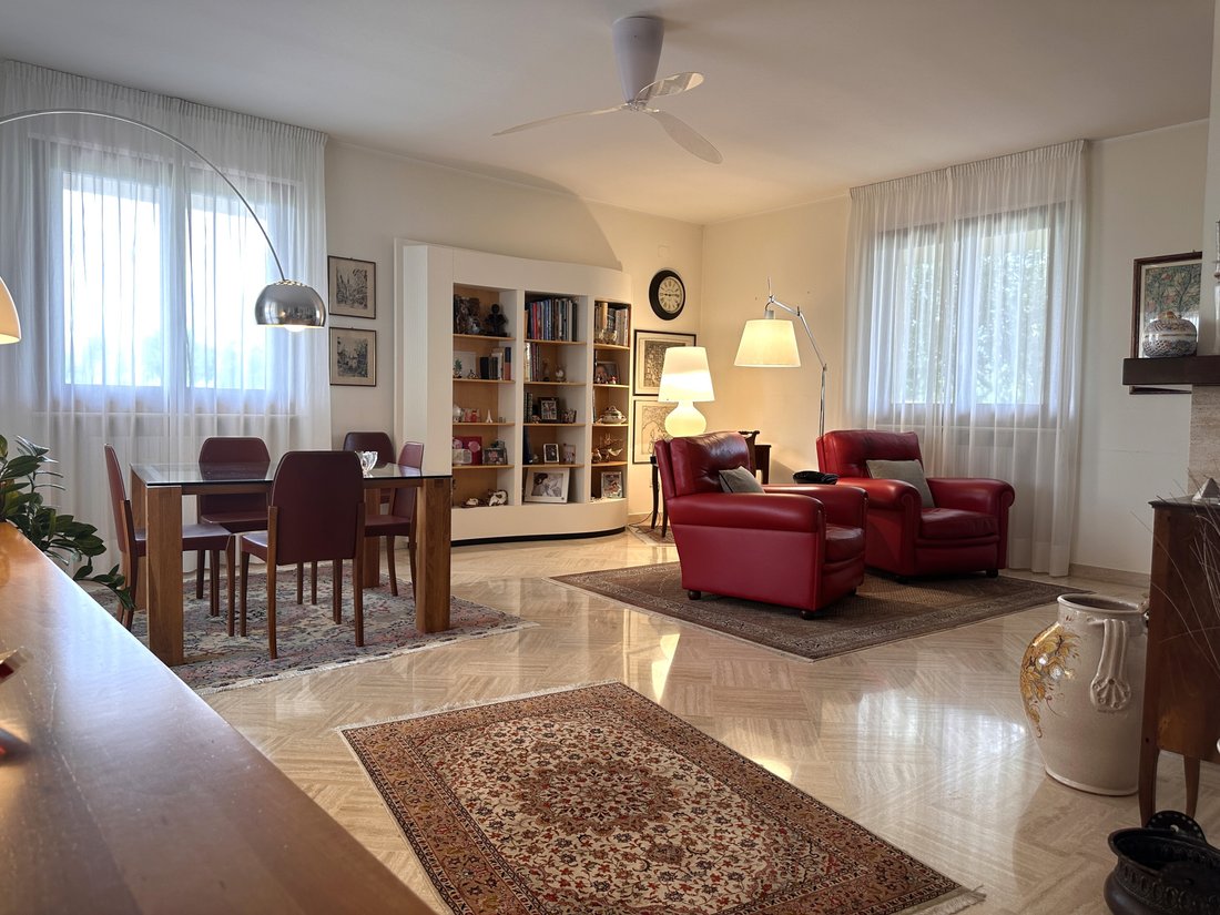 Villa in Giulianova, Abruzzo, Italy 3 - 16775029