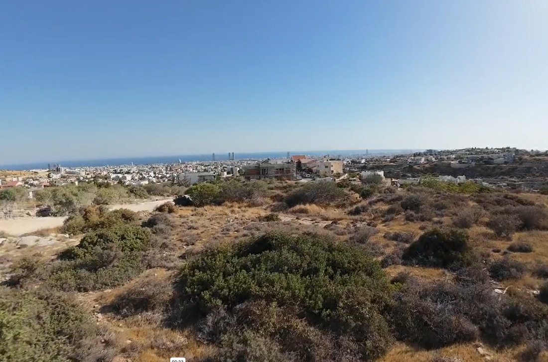 Land in Agios Athanasios, Limassol, Zypern 1 - 16745748