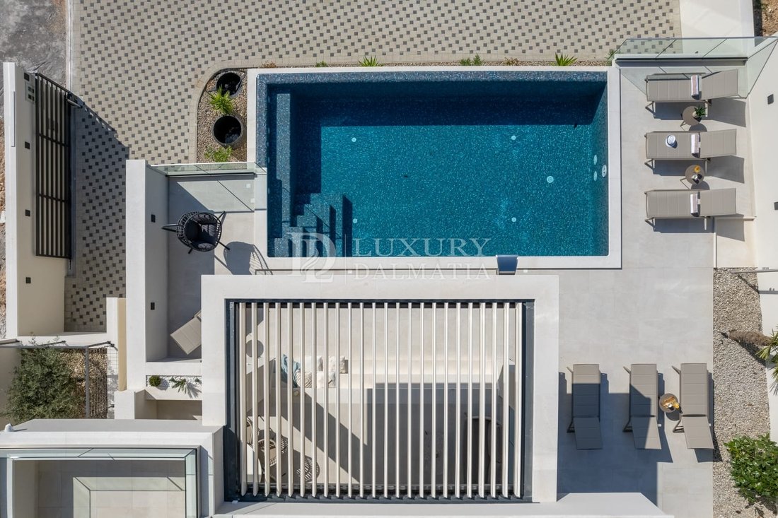 House in Grljevac, Split-Dalmatia County, Croatia 2 - 16774875