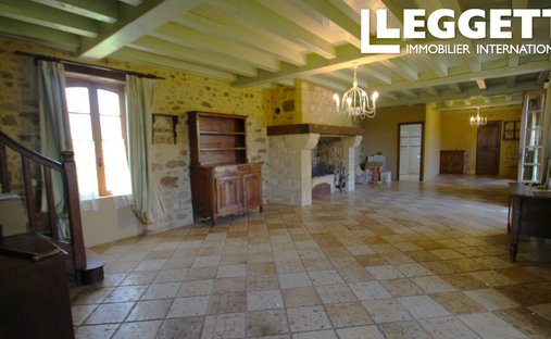 Sale Chateau Perigord Noir