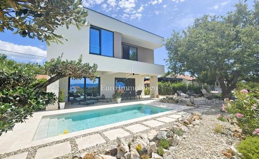 House in Krk, Primorje-Gorski Kotar County, Croatia 1