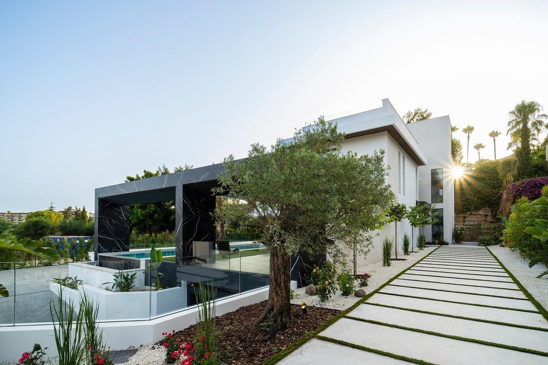 Villa a El Paraíso, Benahavís, Spagna 5 - 16776033