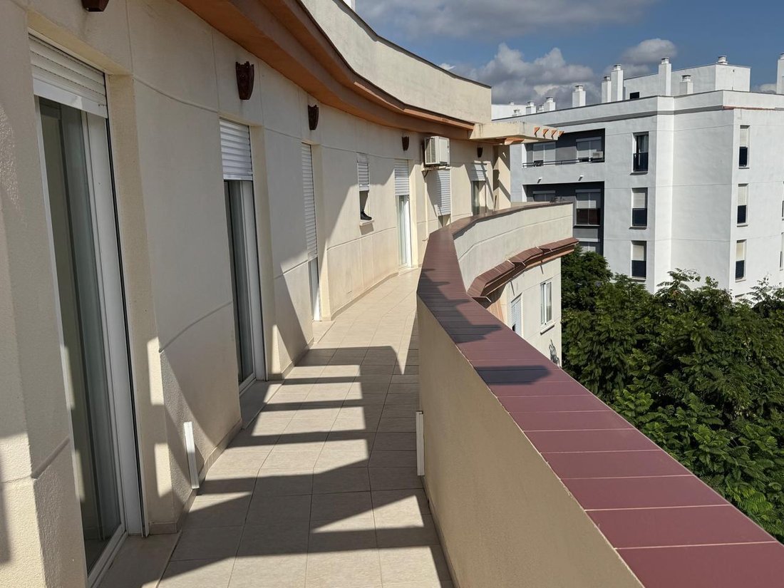 Penthouse in Estepona, Andalusia, Spain 5 - 16776310