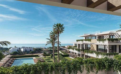Penthouse in Estepona, Andalusia, Spain 1