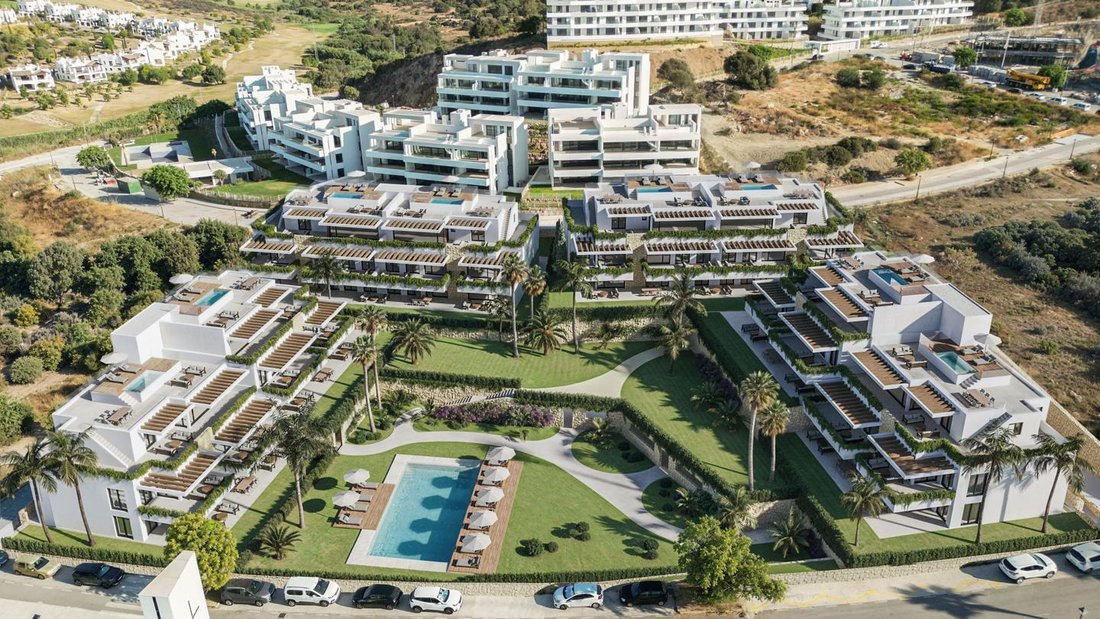 Apartment in Estepona, Andalusia, Spain 2 - 16776337