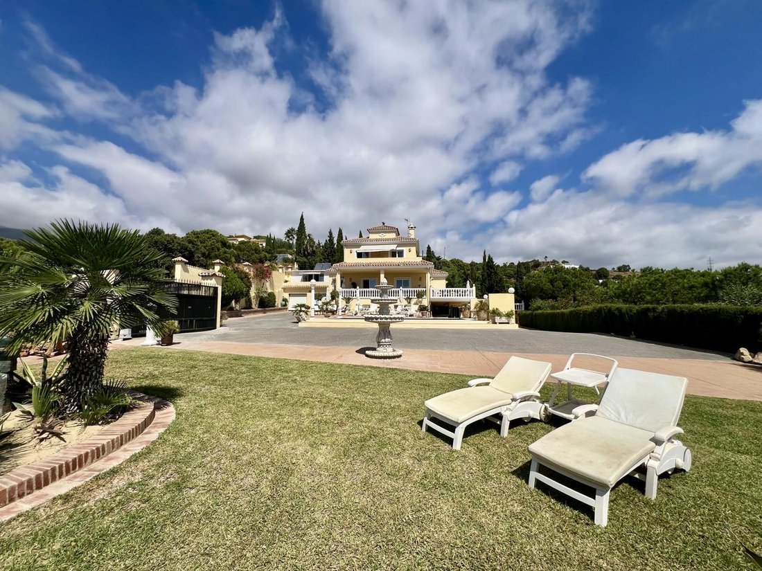 Country House in Estepona, Andalusia, Spain 1 - 16775987