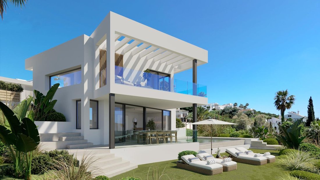 Villa in Estepona, Andalusia, Spain 1 - 16775079