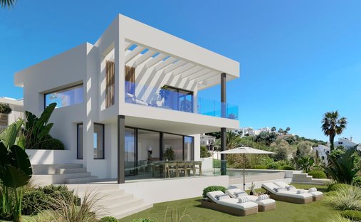 Villa in Estepona, Andalusia, Spain 1