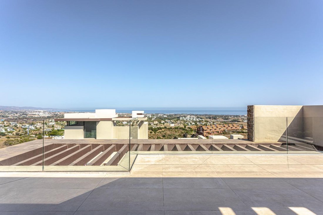 Villa in El Paraíso, Benahavis, Spain 5 - 16775178