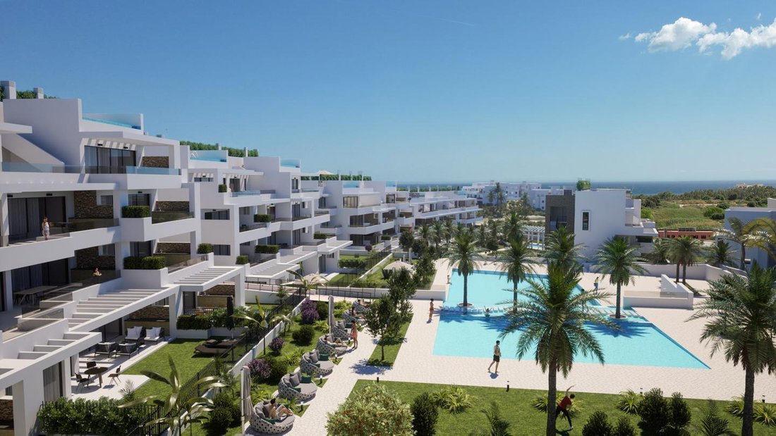 Apartment in Estepona, Andalusia, Spain 4 - 16775897