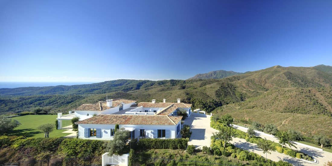 Villa in Benahavis, Andalusia, Spain 4 - 16775481