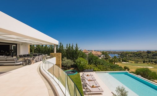 Villa in Cancelada, Estepona, Andalusia 1