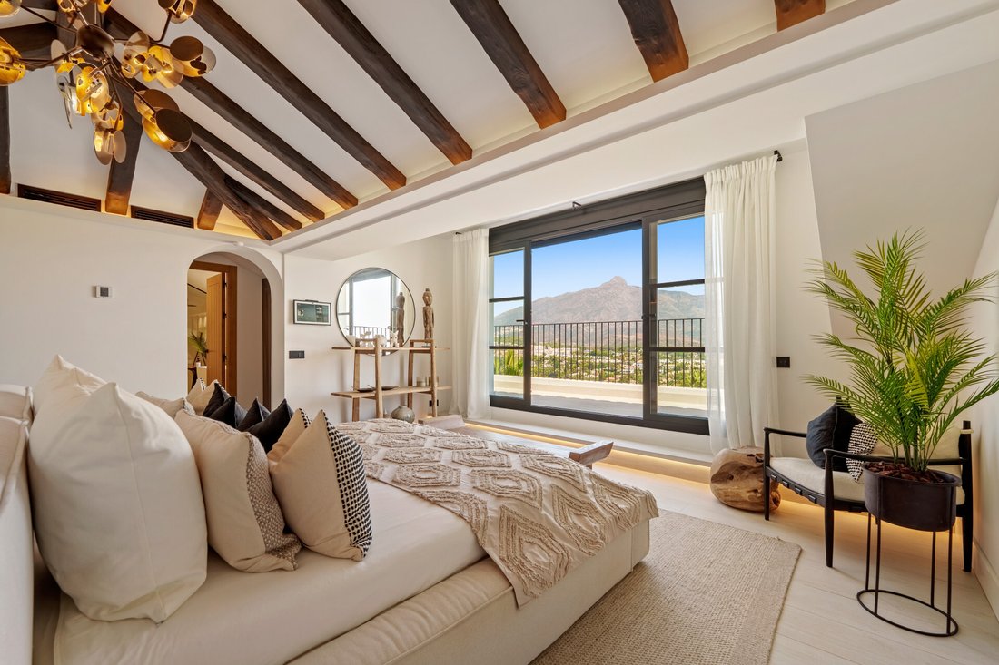 Villa in Nueva Andalucia, Marbella, Spain 4 - 16776731