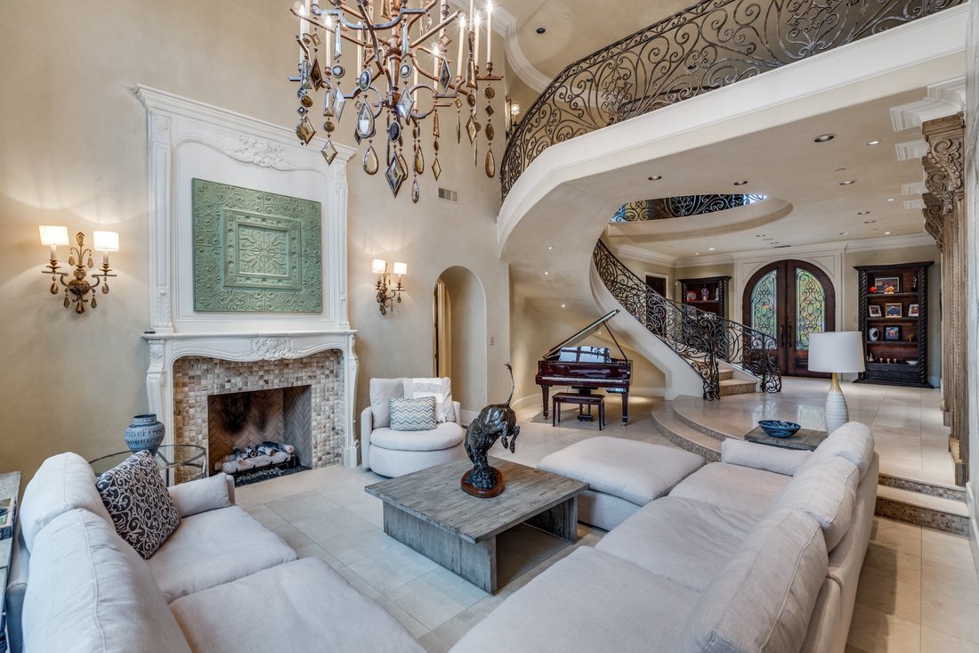 House in Coppell, Texas, United States 5 - 16776699