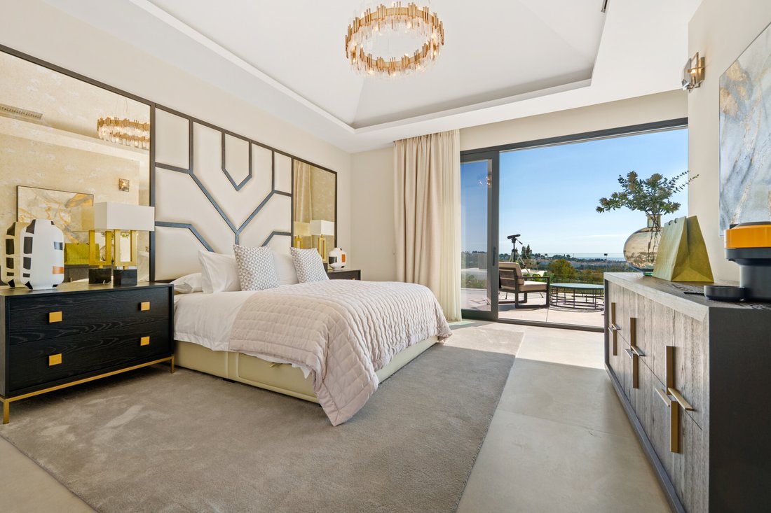 Villa in La Quinta, Benahavis, Andalusia 4 - 16776673