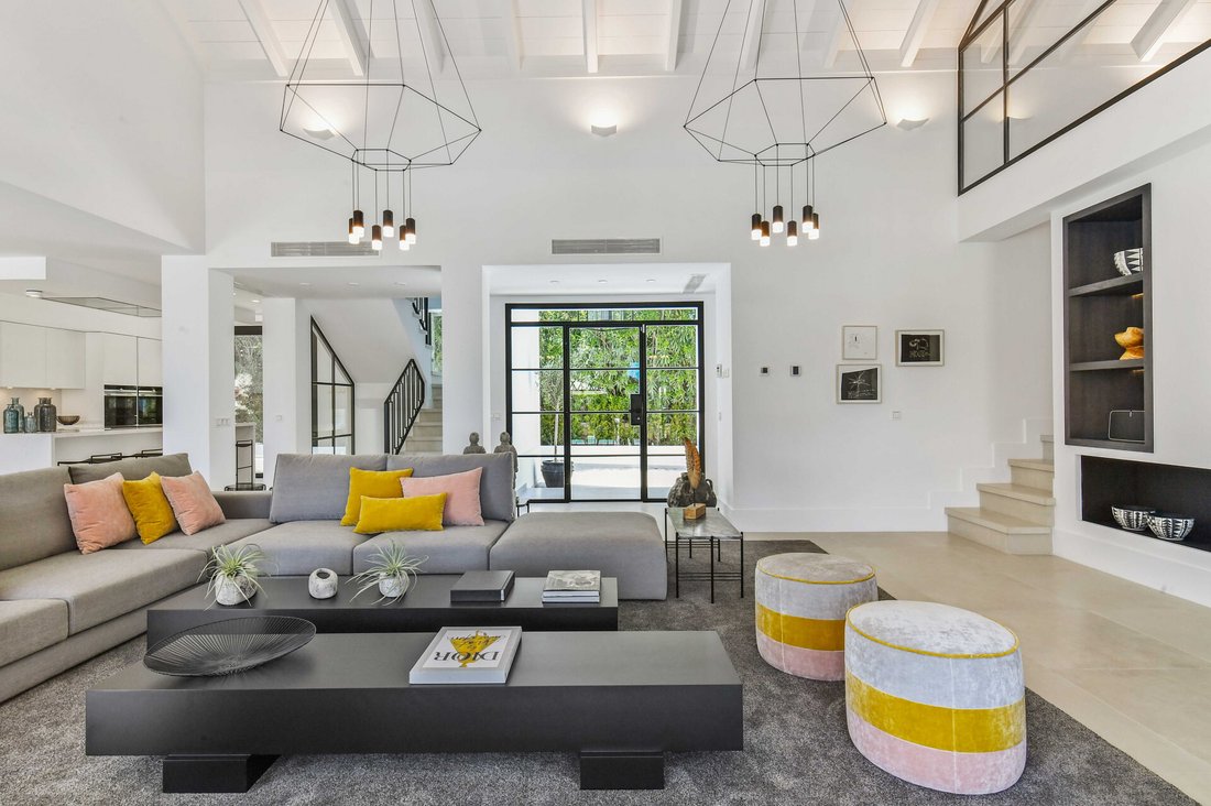 Villa in Nueva Andalucia, Marbella, Spain 4 - 16776703