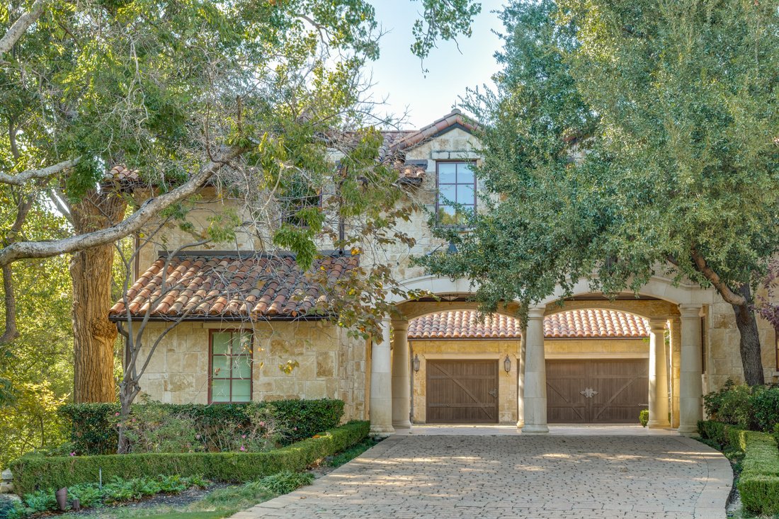 House in Coppell, Texas, United States 4 - 16776699